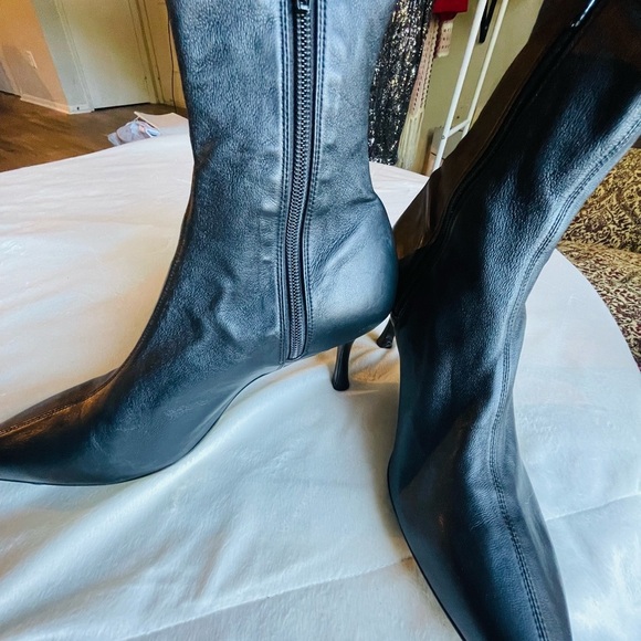 Rag & Bone Sleek Black Heeled Boots - Picture 6 of 11